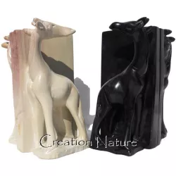 70626B Serre-livres girafe stéatite noire 15 cm