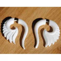 9920434 Boucles d'oreille corne