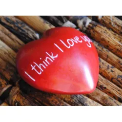 80361 Coeur pierre de Kisii "I think, I love you"